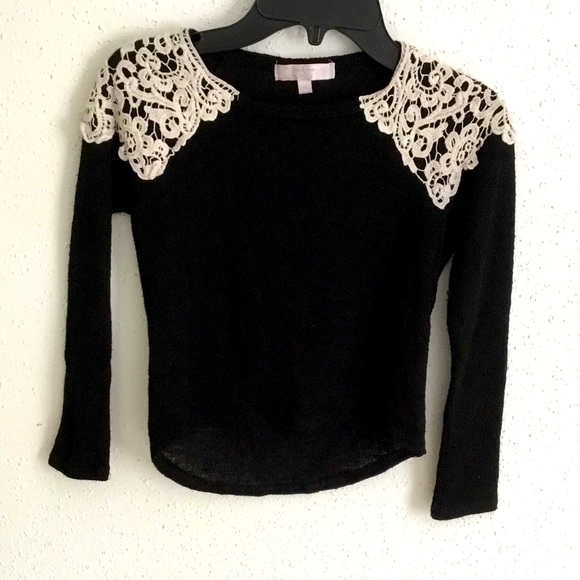 14— LONG SLEEVES SWEATER - Picture 8 of 12